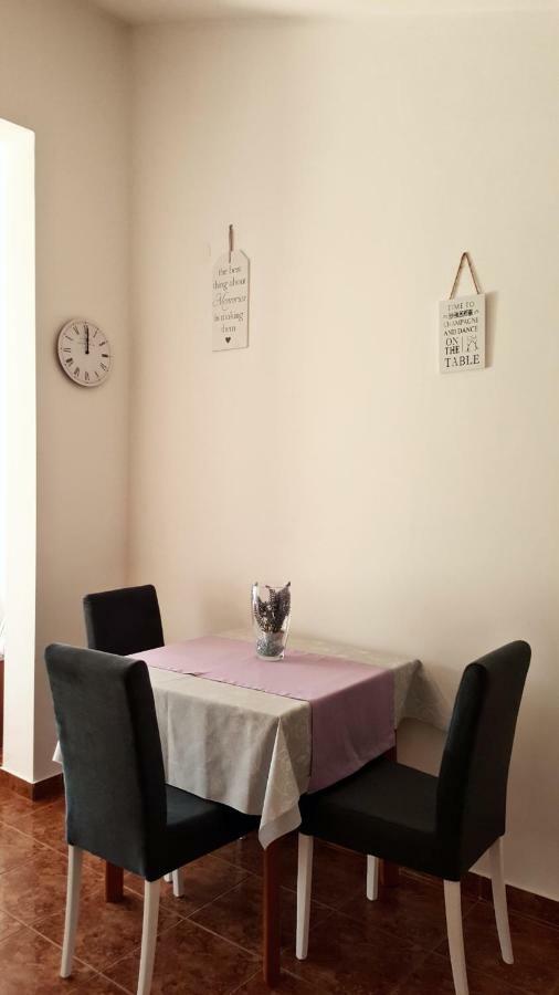 Apartments Antunovic Rogoznica  Buitenkant foto